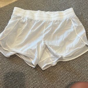 white athleta shorts size medium